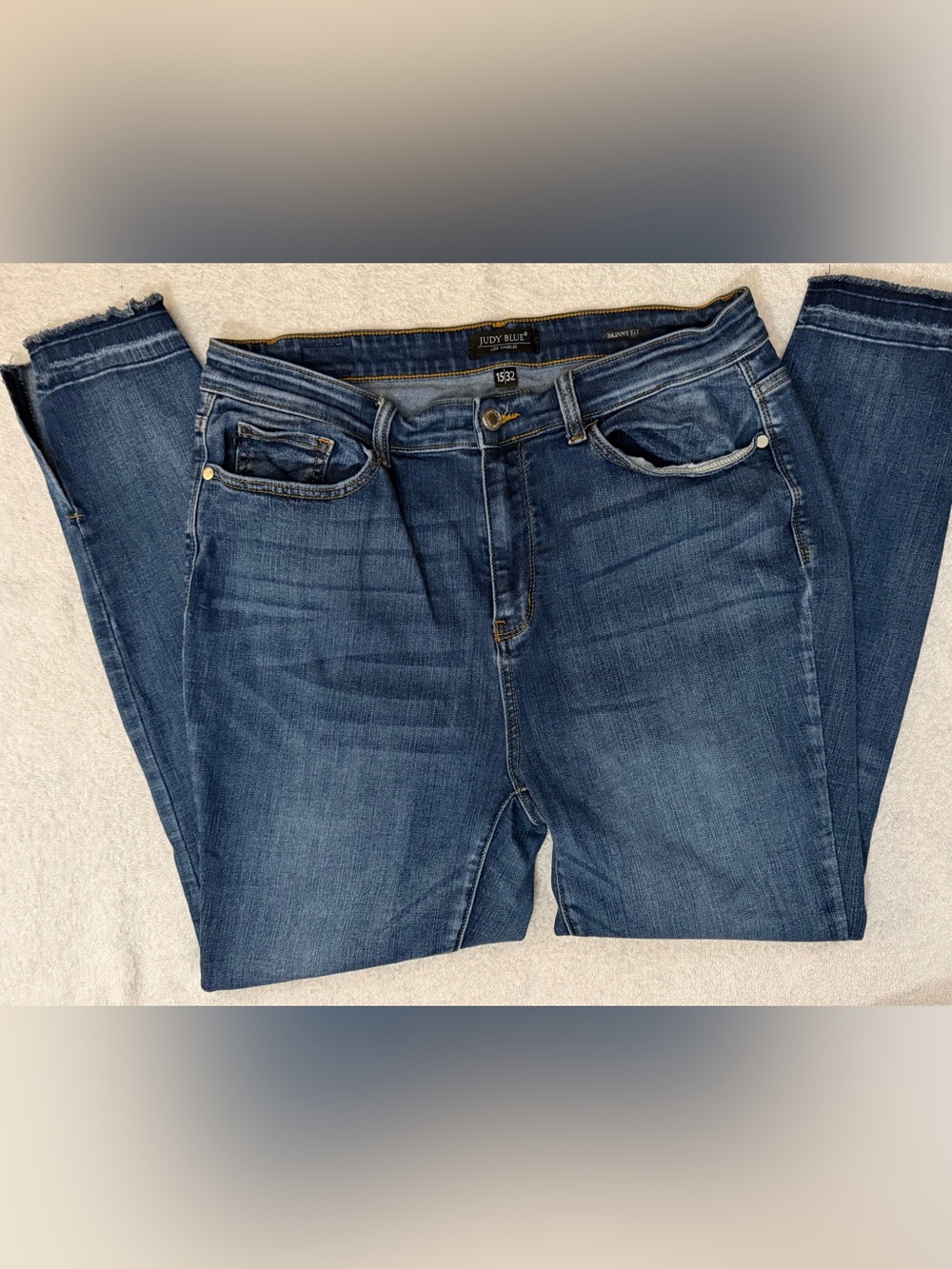 Judy Blue High Waist Raw Hem Ankle Slit Skinny Jeans JB82422MD 15/32 Boutique